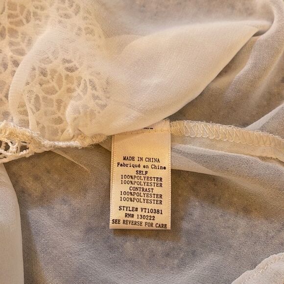 LOVE RICHE Sheer Peplum Tank Top - Picture 7 of 10